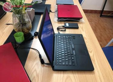Chuyên mua bán laptop ultrabook giá rẻ Dell Latitude E7450 Core i5 mới trên 95% giá rẻ tại Laptop Today