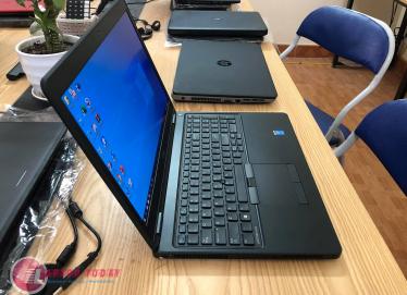 Mua bán laptop văn phòng Dell Latitude E5550 core i7 hiệu năng mạnh ở Hà Nội